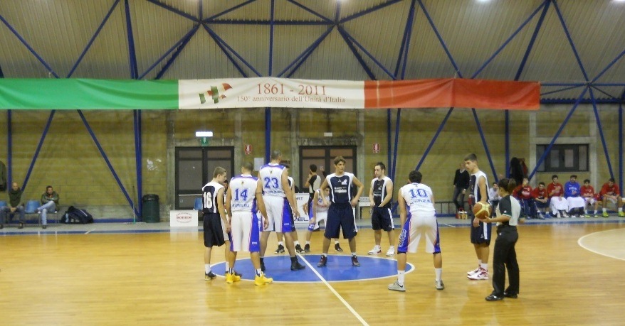 cocuzza-mia-basket-01